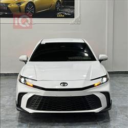 تۆیۆتا کامری